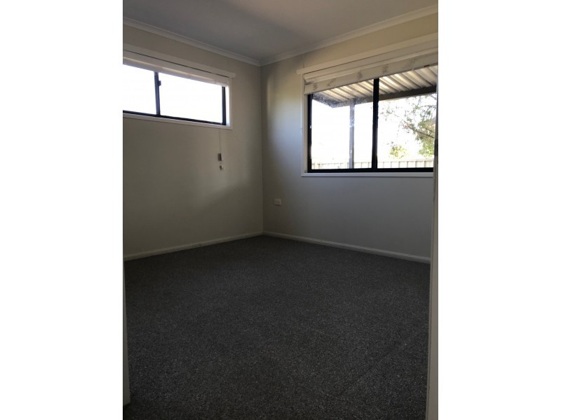 1/212 Borilla Street, Emerald QLD 4720