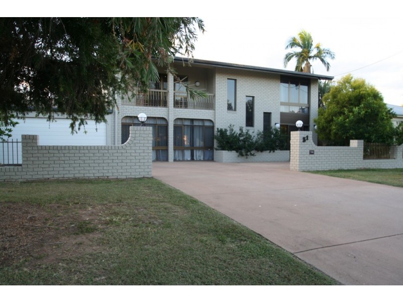 31 Egan Street, Emerald QLD 4720