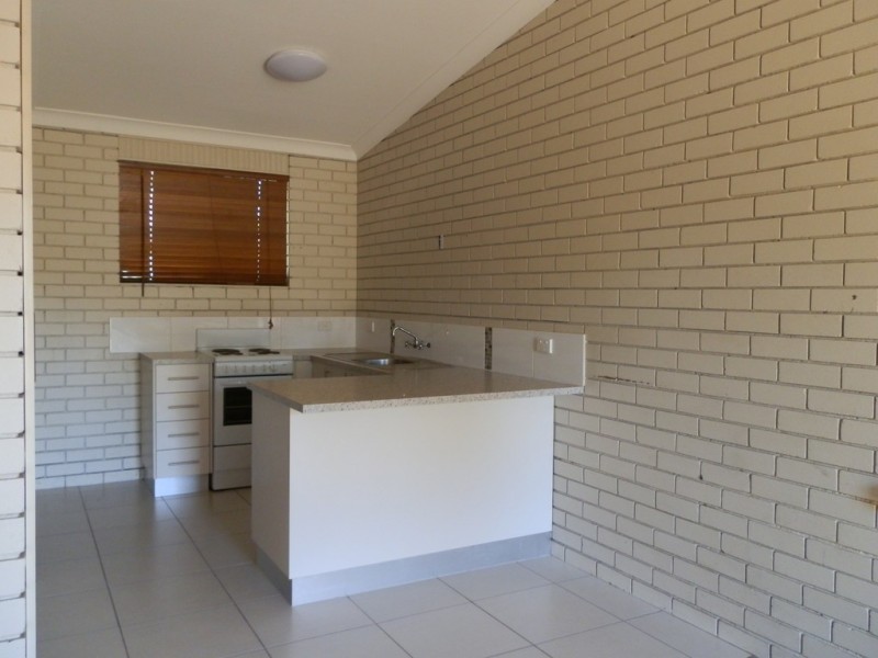 1/24 Diamond Avenue, Emerald QLD 4720