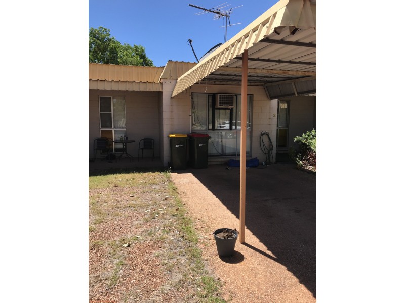 2/2 Expeller Court, Emerald QLD 4720