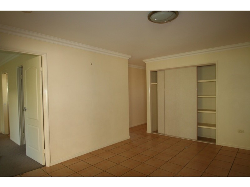 63 Crinum Crescent, Emerald QLD 4720