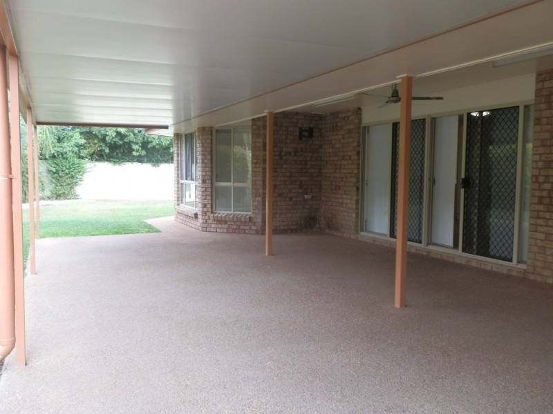 63 Crinum Crescent, Emerald QLD 4720