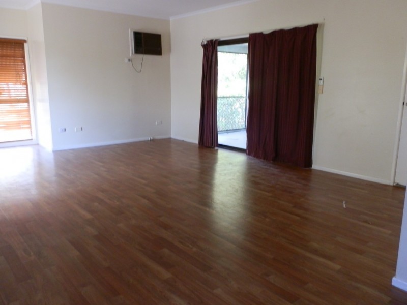4 GILA PLACE, Emerald QLD 4720