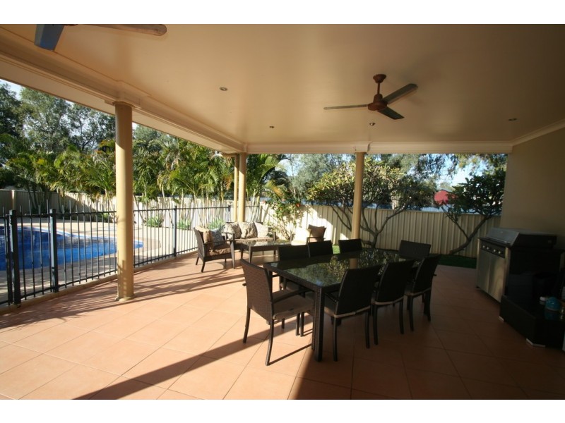 4 Stephanie Court, Emerald QLD 4720