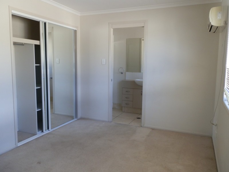 1/23 Callaghan Street, Emerald QLD 4720