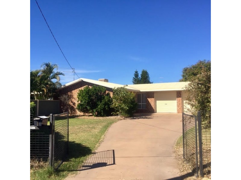 1 Grant Place, Emerald QLD 4720