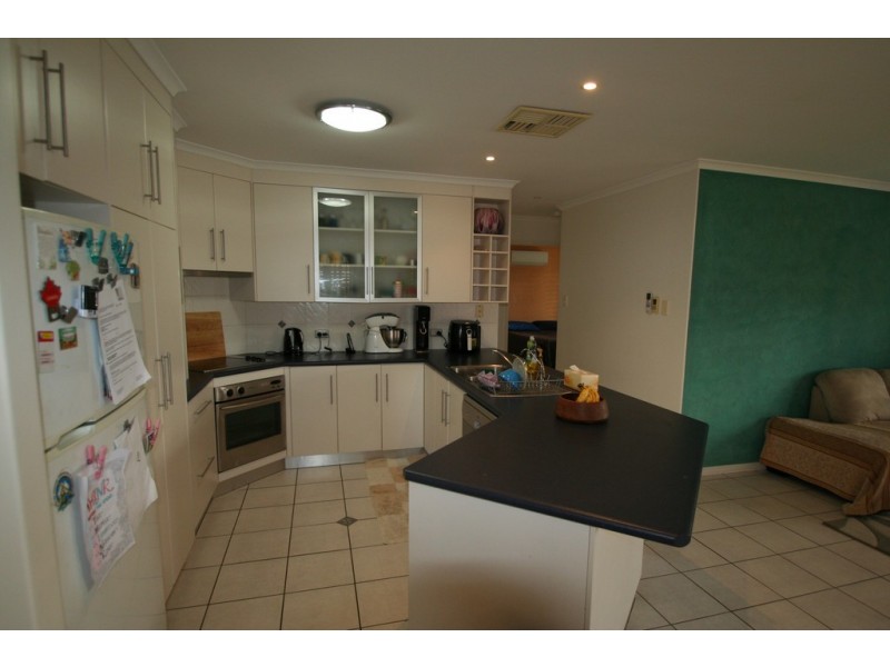 14 Callaghan Street, Emerald QLD 4720