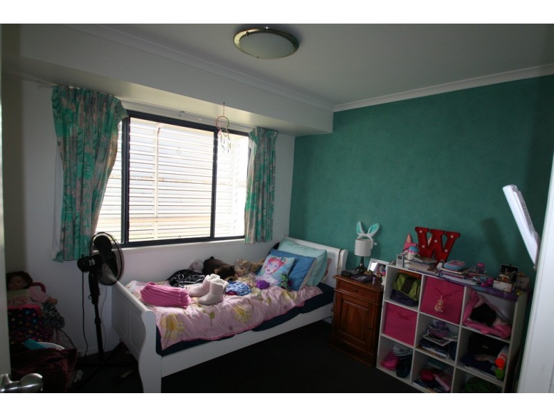 14 Callaghan Street, Emerald QLD 4720