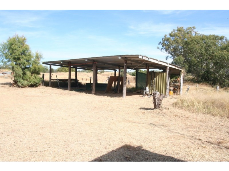 4 Katey Lane, Rubyvale QLD 4702