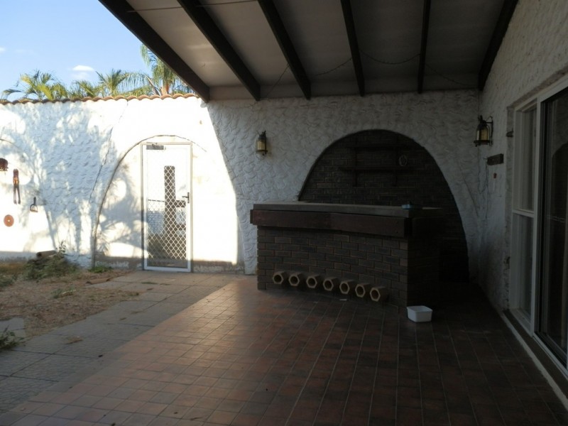 89 Harris Street, Emerald QLD 4720