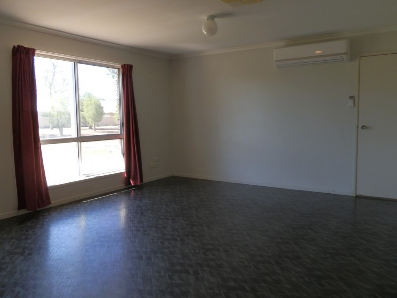80 Braeside Road, Emerald QLD 4720