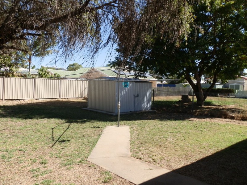 80 Braeside Road, Emerald QLD 4720