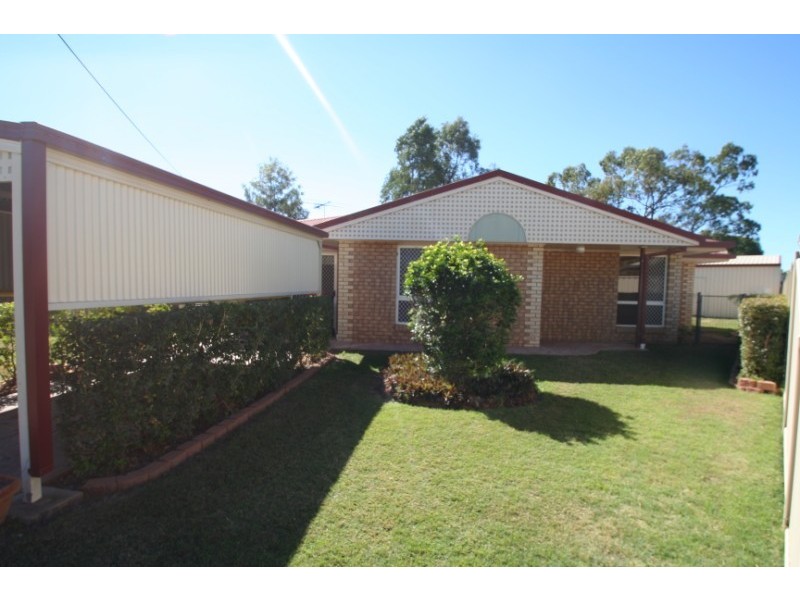 4 Wren Court, Emerald QLD 4720