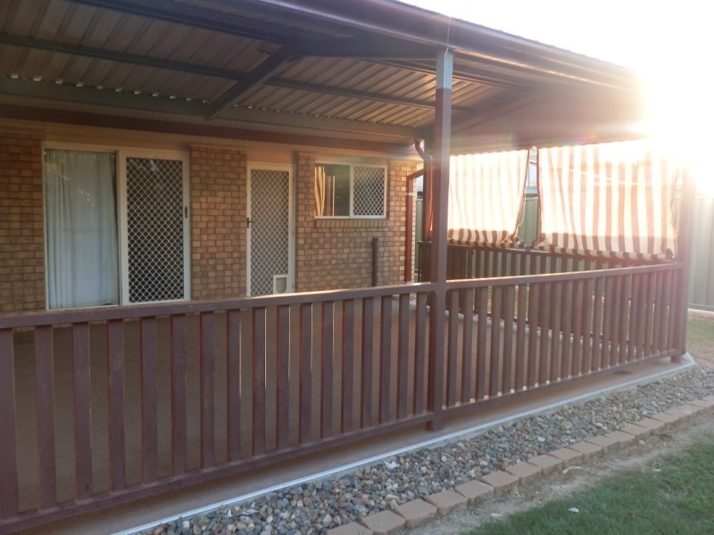 4 Wren Court, Emerald QLD 4720