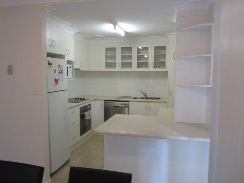 2/143 Egerton Street, Emerald QLD 4720