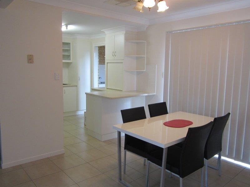 2/143 Egerton Street, Emerald QLD 4720
