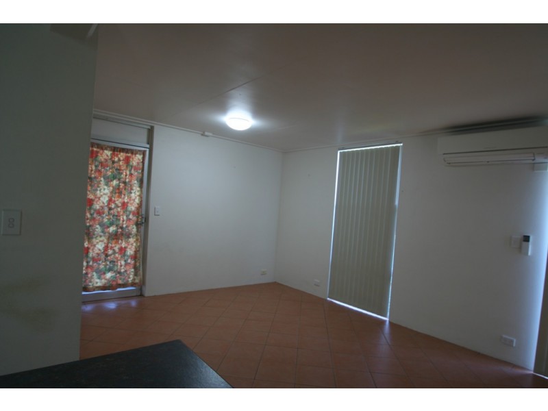 Unit 4/53 Dundas Street, Emerald QLD 4720