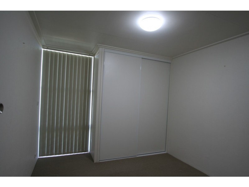 Unit 4/53 Dundas Street, Emerald QLD 4720