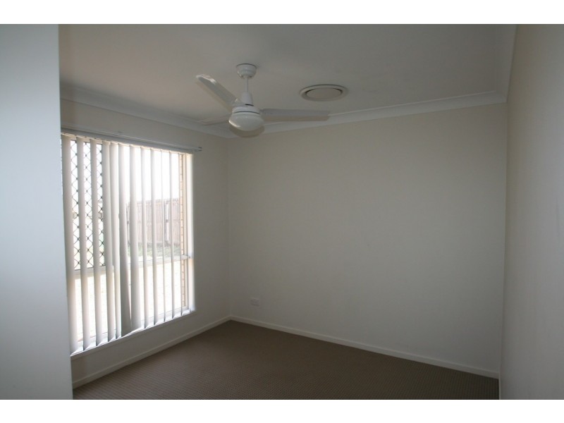 3 Lightening Street, Emerald QLD 4720
