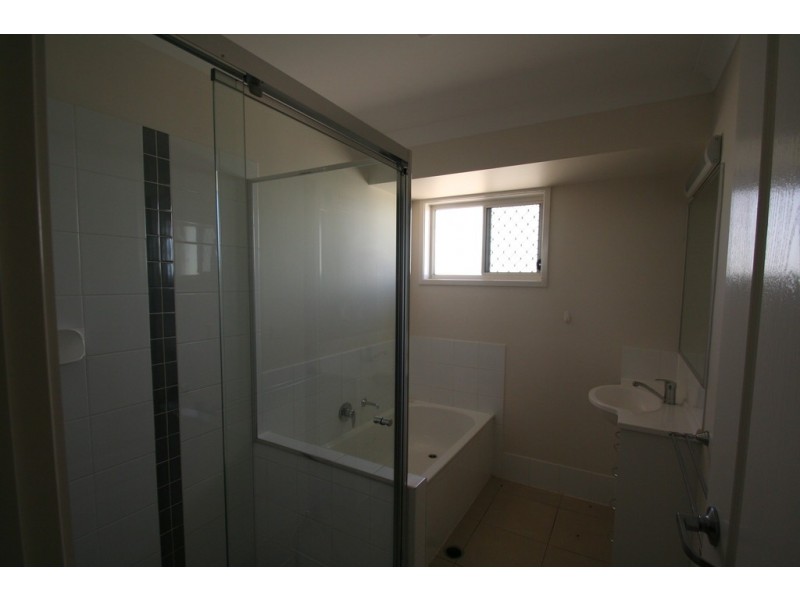 3 Lightening Street, Emerald QLD 4720