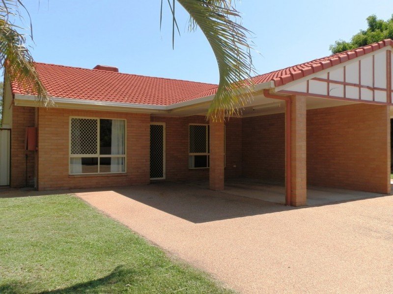 1/24 Statesman Drive, Emerald QLD 4720