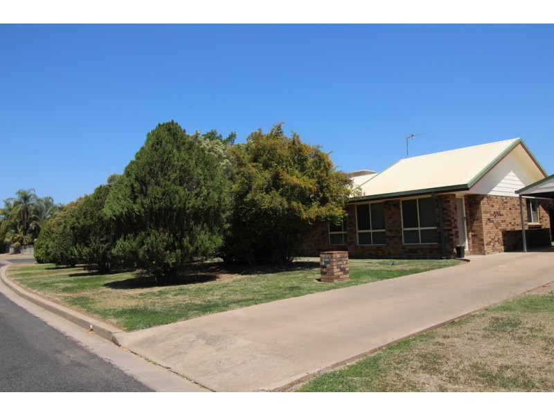 15 Kidd Street, Emerald QLD 4720