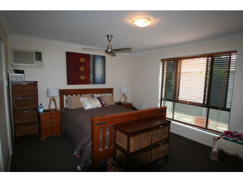 52 Crinum Crescent, Emerald QLD 4720