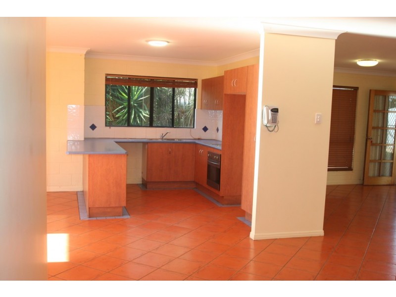 39 Jacqueline Drive, Emerald QLD 4720