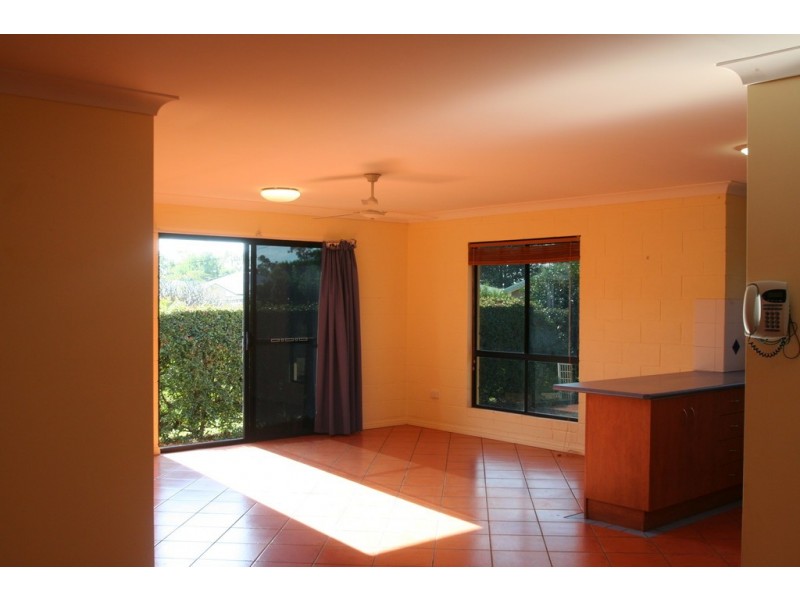 39 Jacqueline Drive, Emerald QLD 4720