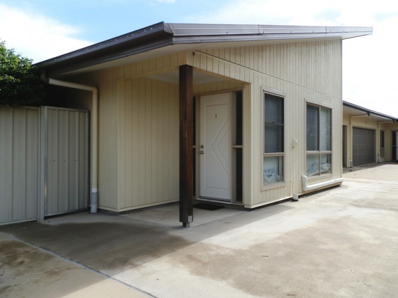 1/11 Glovar Street, Emerald QLD 4720