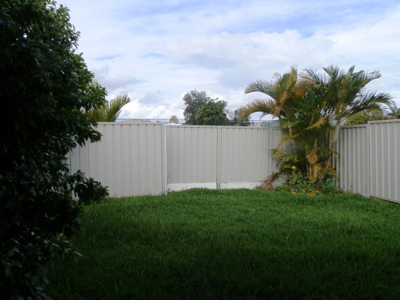 1/11 Glovar Street, Emerald QLD 4720