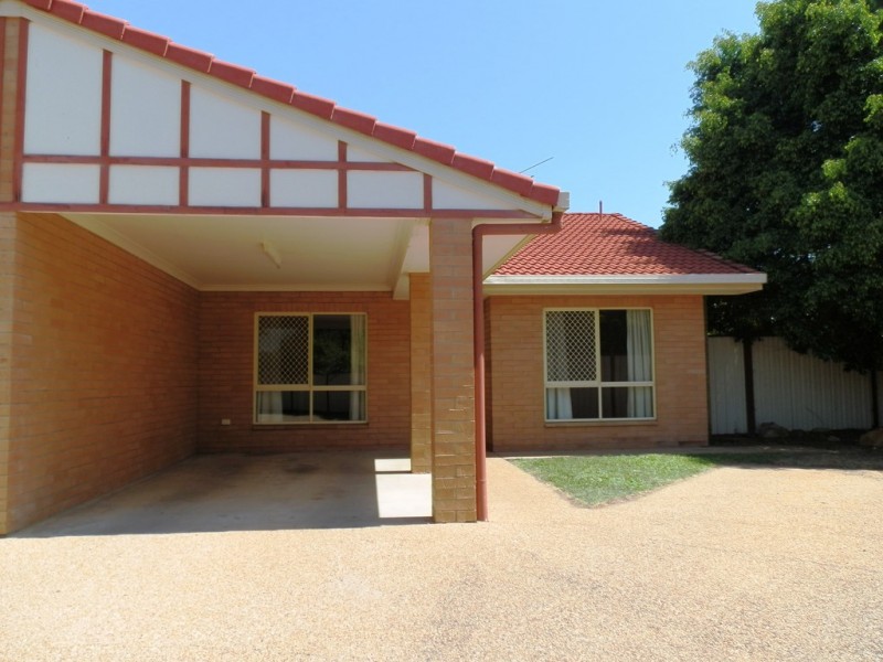 2/24 Statesman Drive, Emerald QLD 4720