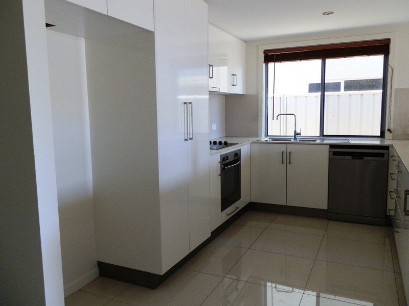 10 Longford Street, Emerald QLD 4720