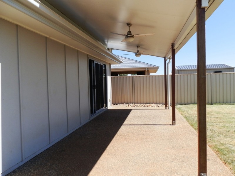 10 Longford Street, Emerald QLD 4720