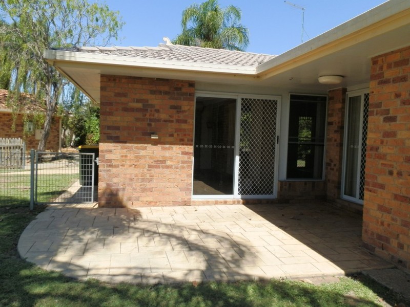 42 Bonython Drive, Emerald QLD 4720