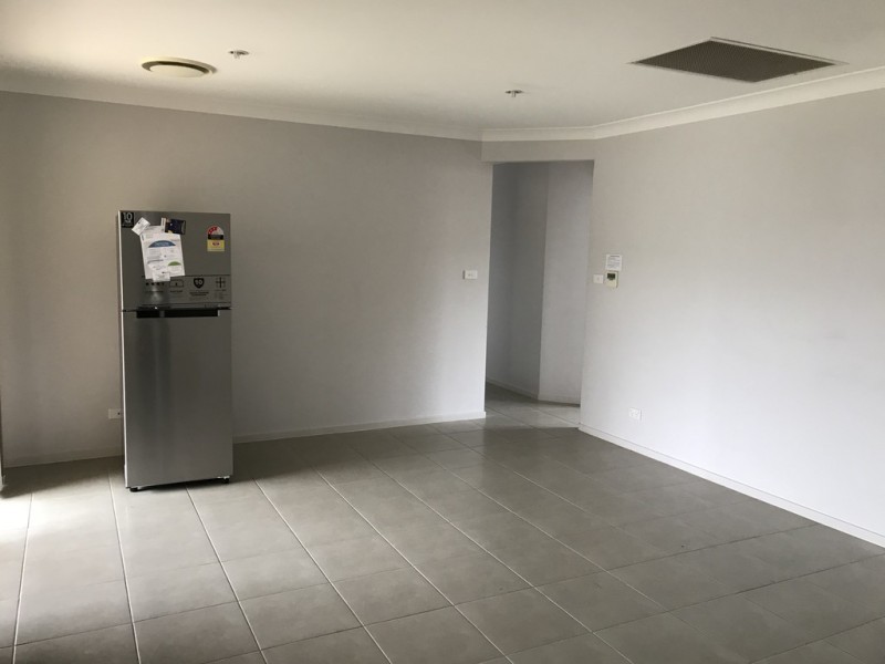 62 Lakeside Drive, Emerald QLD 4720