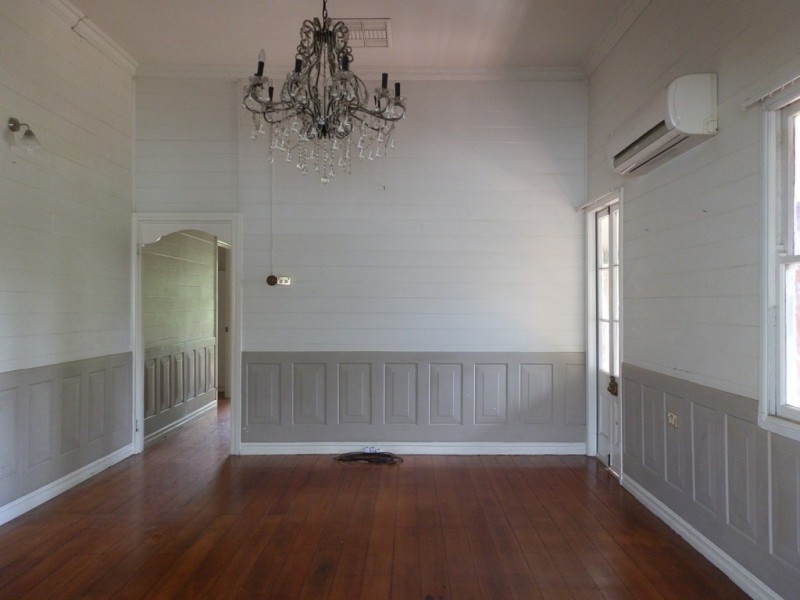 80 Church Lane, Emerald QLD 4720