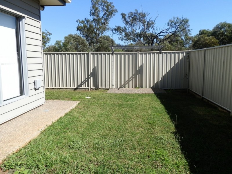 6/44 Kassidy Drive, Emerald QLD 4720