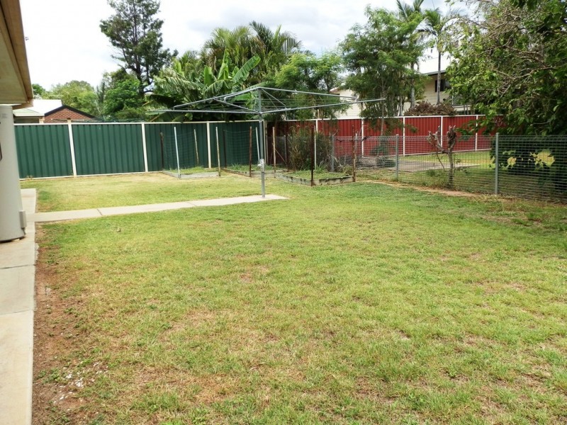 14 Jacqueline Drive, Emerald QLD 4720