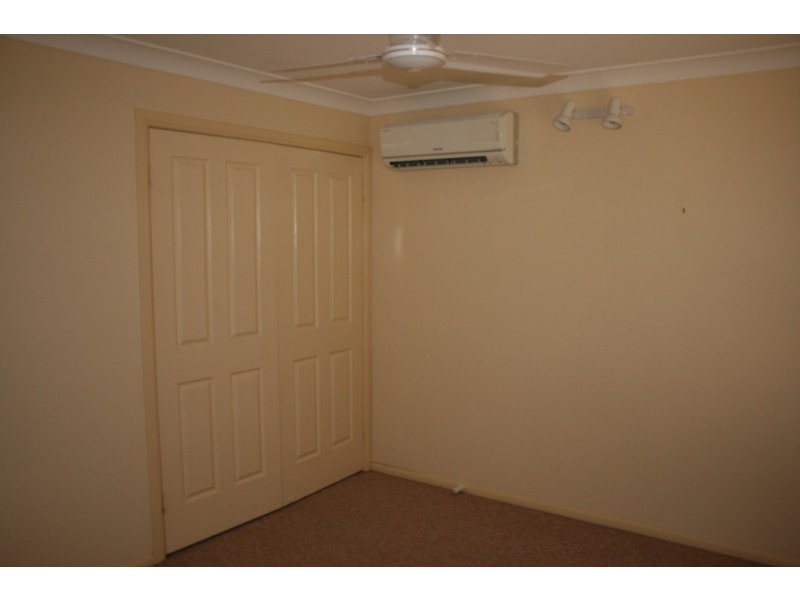 9 Dodd Drive, Emerald QLD 4720