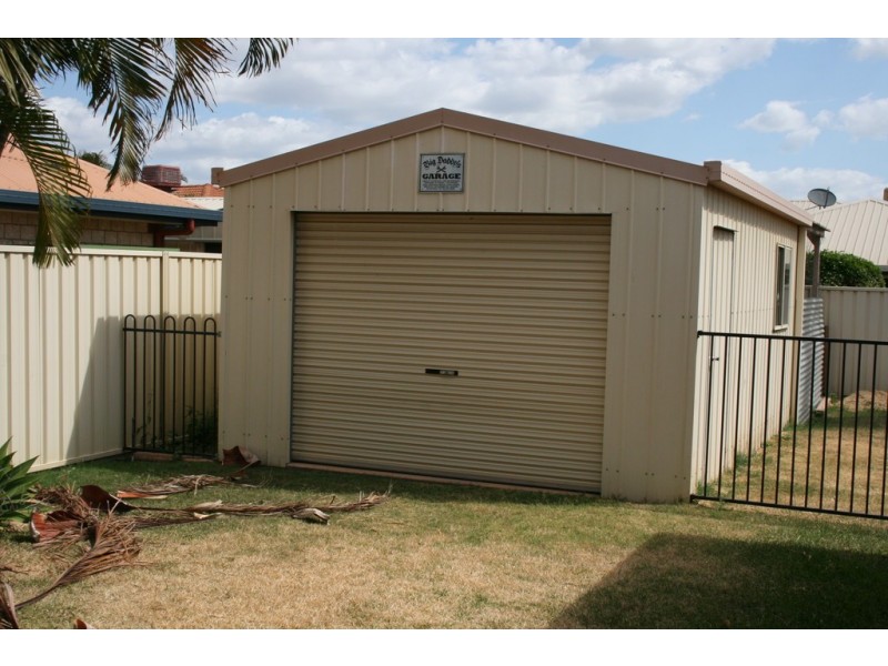 9 Dodd Drive, Emerald QLD 4720