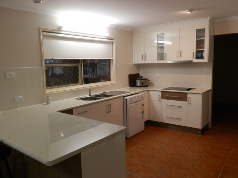 24 Barry Street, Emerald QLD 4720