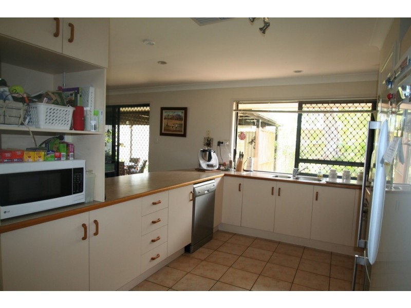 56 Crinum Crescent, Emerald QLD 4720
