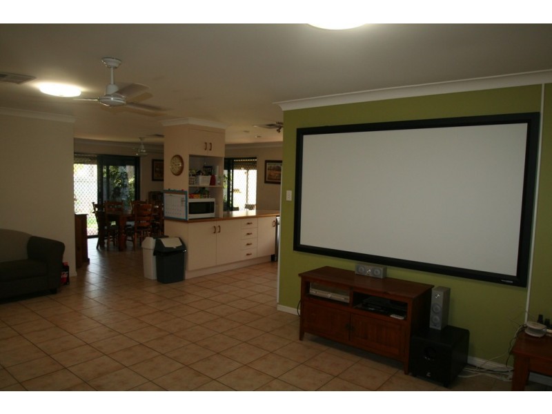 56 Crinum Crescent, Emerald QLD 4720