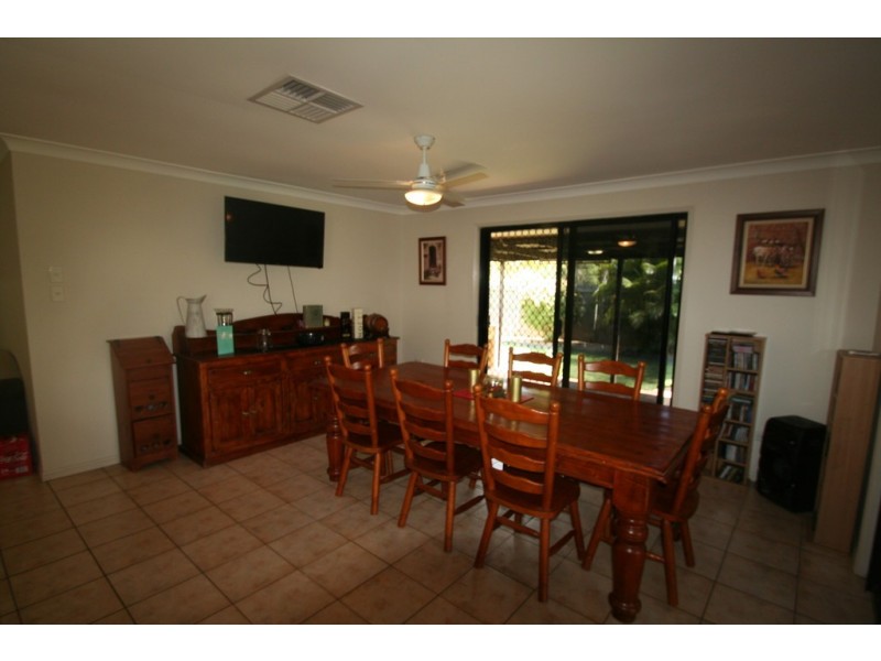 56 Crinum Crescent, Emerald QLD 4720