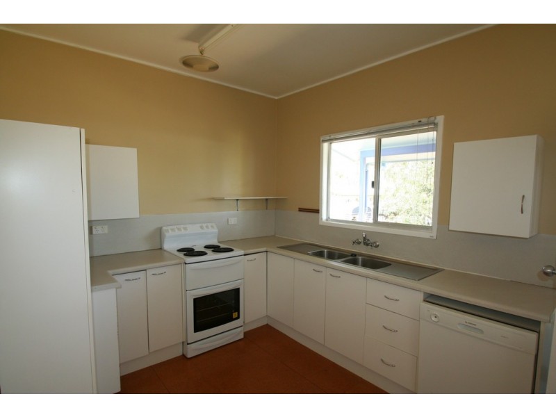 4 McLean street, Capella QLD 4723