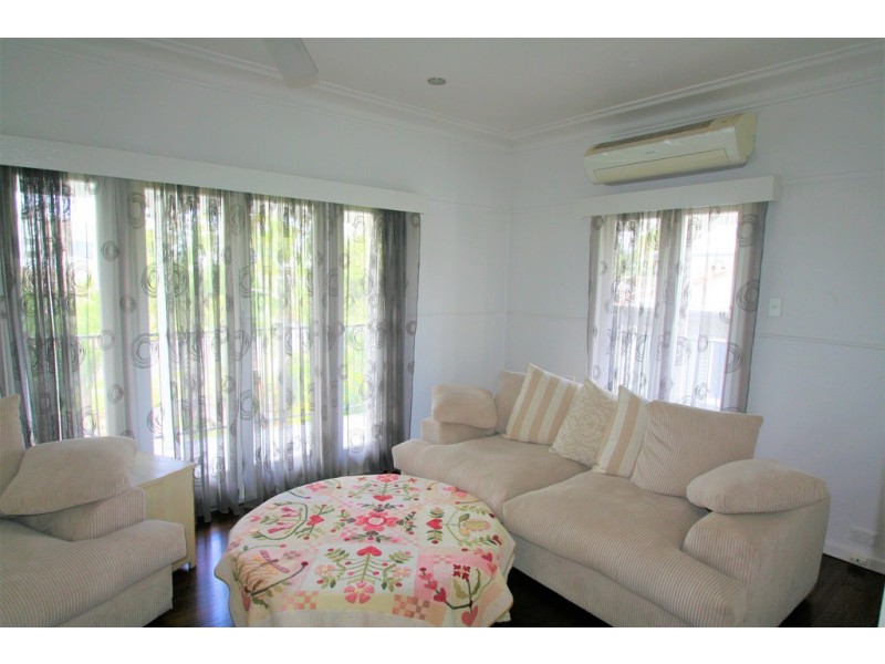 31 Luck Avenue, Wandal QLD 4700