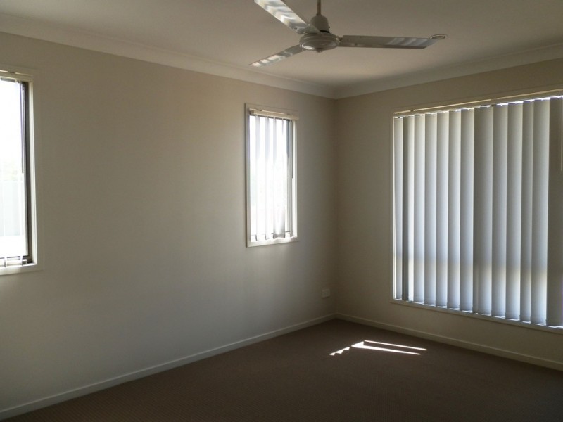 7 Ivers Place, Emerald QLD 4720