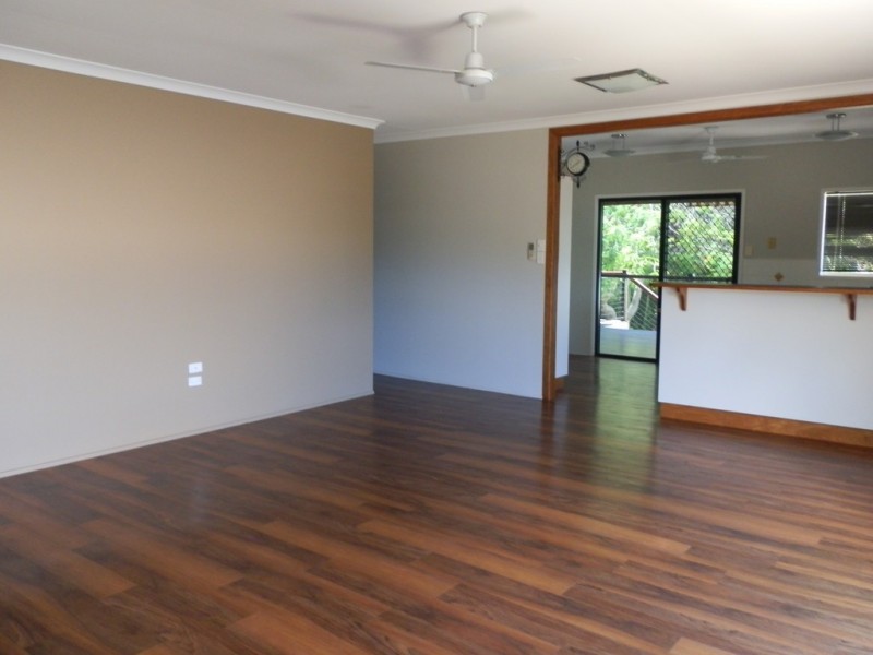 23 Centenary Drive, Emerald QLD 4720