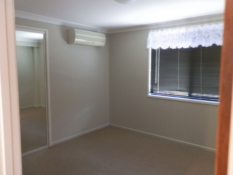 23 Centenary Drive, Emerald QLD 4720